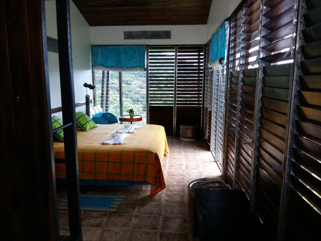Celeste Mountain Lodge Бихагуа Экстерьер фото